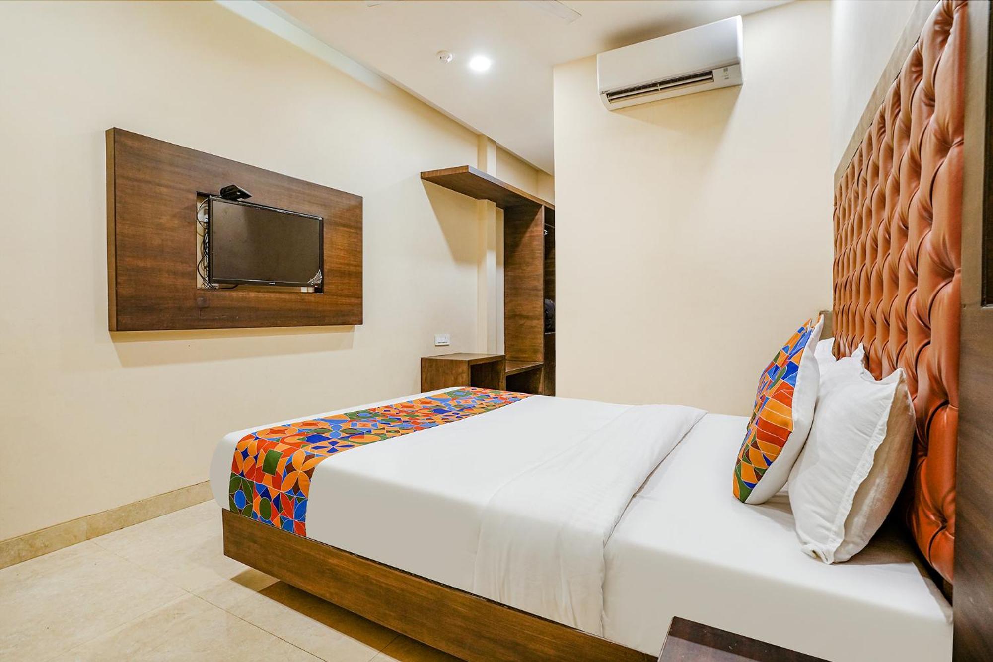 Fabhotel Vertigo Suites - Nr Bkc Mumbai Exteriör bild